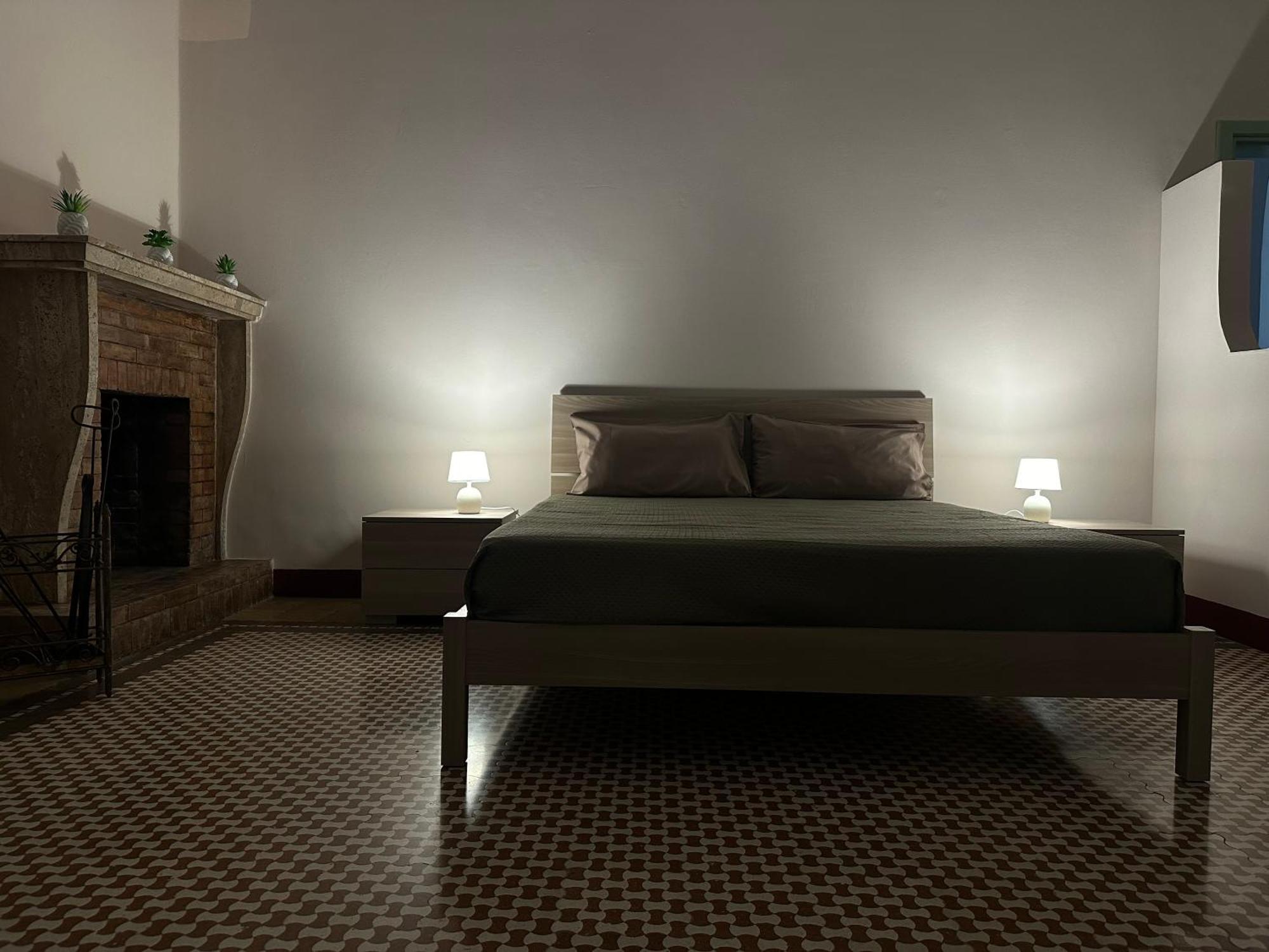 Appartement Palazzo Dei Pavoni à Brindisi Extérieur photo