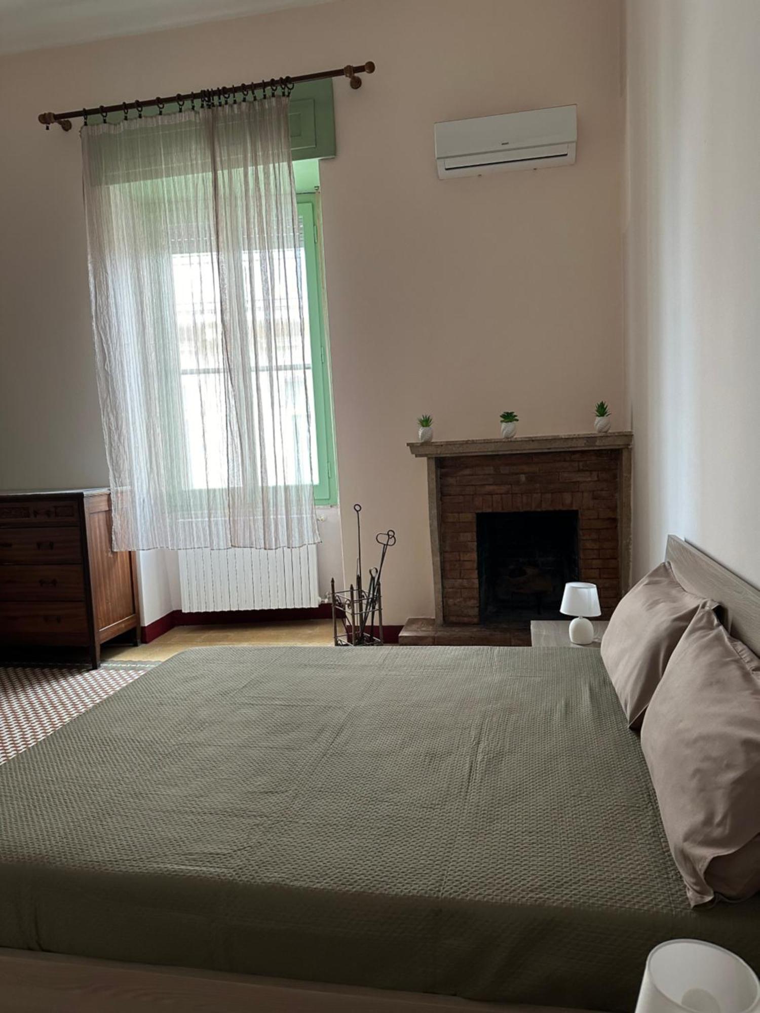 Appartement Palazzo Dei Pavoni à Brindisi Extérieur photo