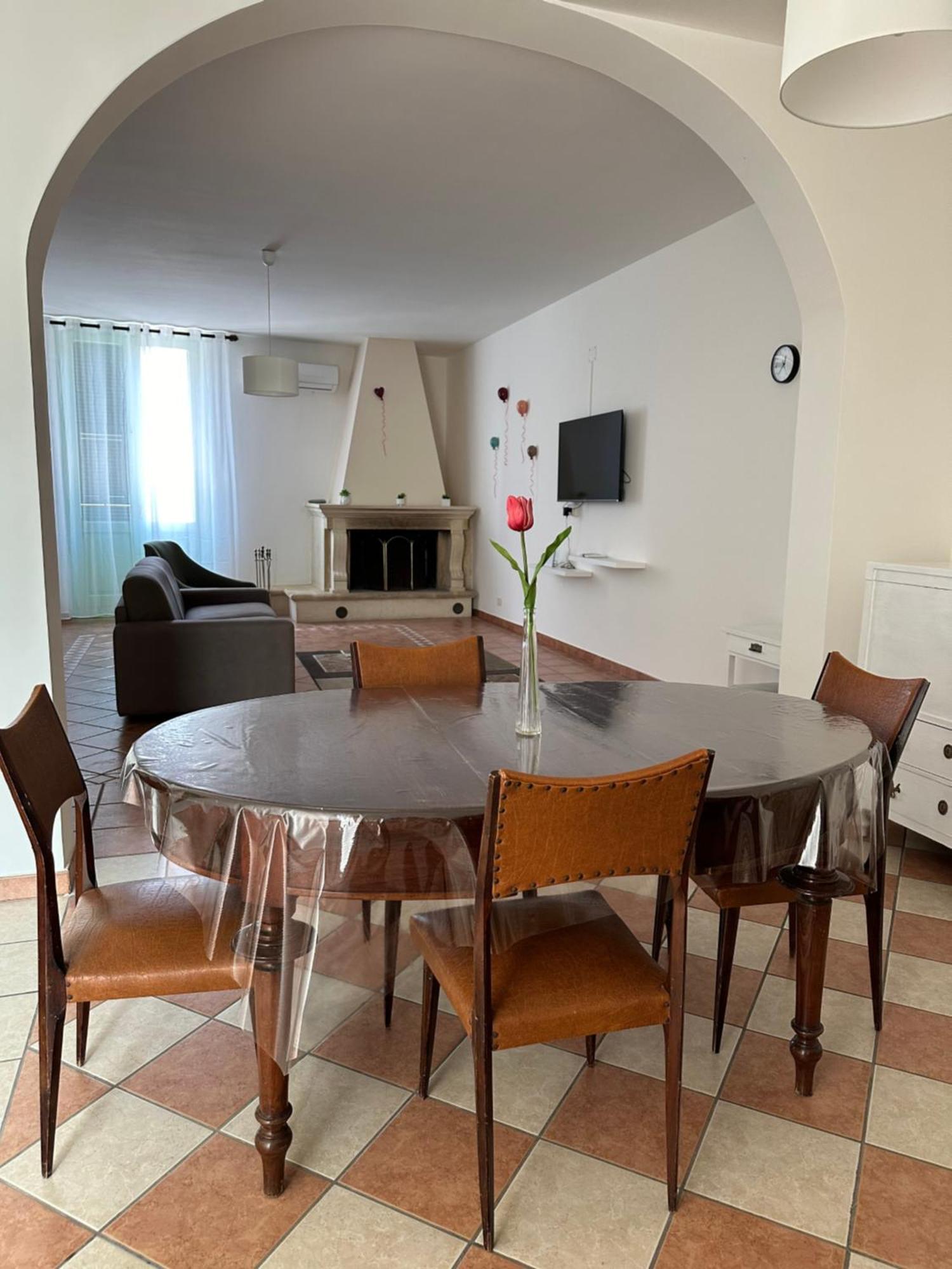 Appartement Palazzo Dei Pavoni à Brindisi Extérieur photo